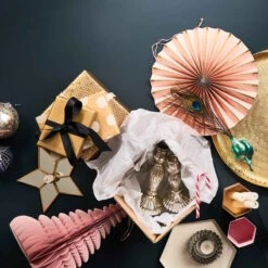 Deko-Teller Ø38cm GOLDEN STAR In Gold 7 Deko-Teller Ø38cm GOLDEN STAR In Gold -Butlers butlers deko teller o38cm golden star in gold 3