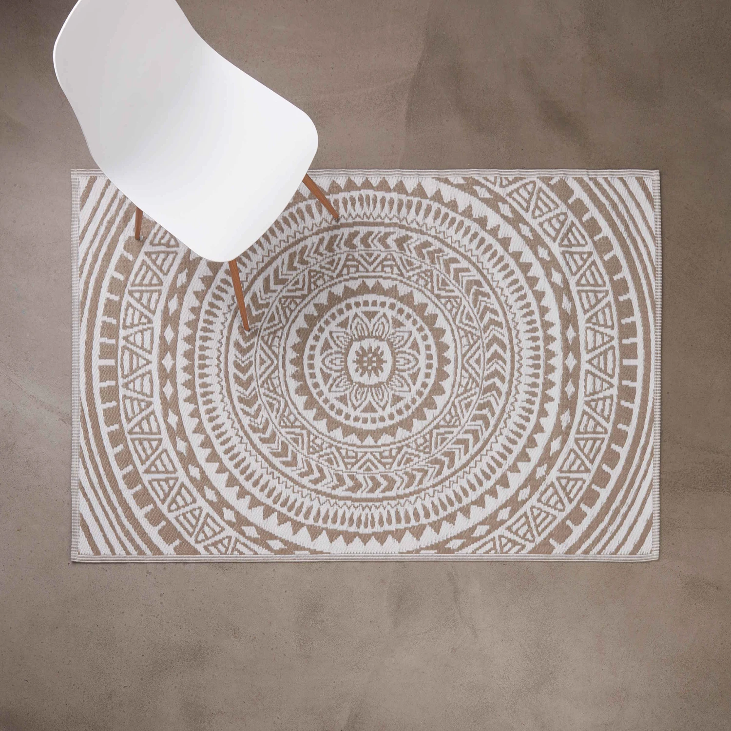 In- & Outdoor-Teppich Circles L 180 X B 118cm COLOUR CLASH In Beige 8 In- & Outdoor-Teppich Circles L 180 X B 118cm COLOUR CLASH In Beige – Bild 8