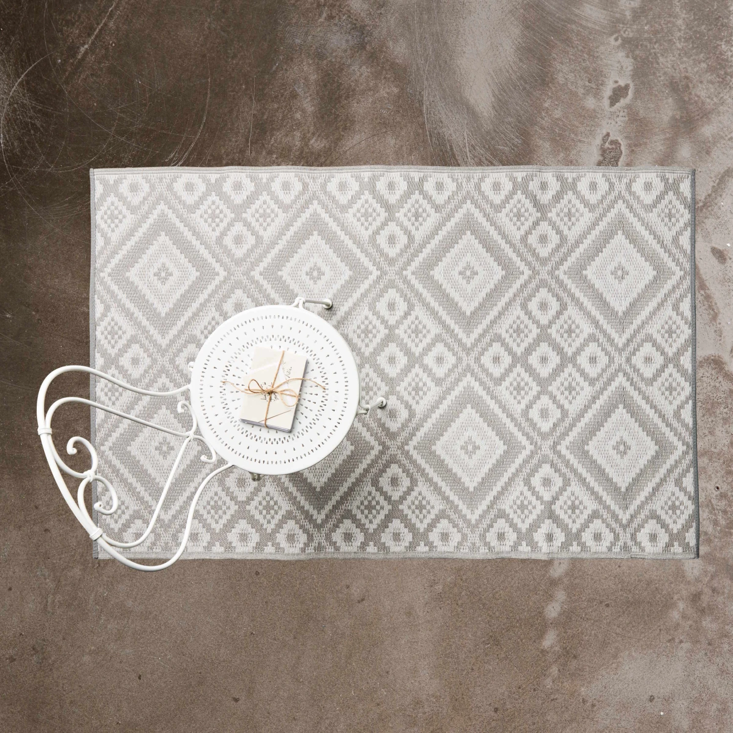 In- & Outdoor-Teppich Ethno L 180 X B 120cm COLOUR CLASH In Grau 4 In- & Outdoor-Teppich Ethno L 180 X B 120cm COLOUR CLASH In Grau – Bild 4