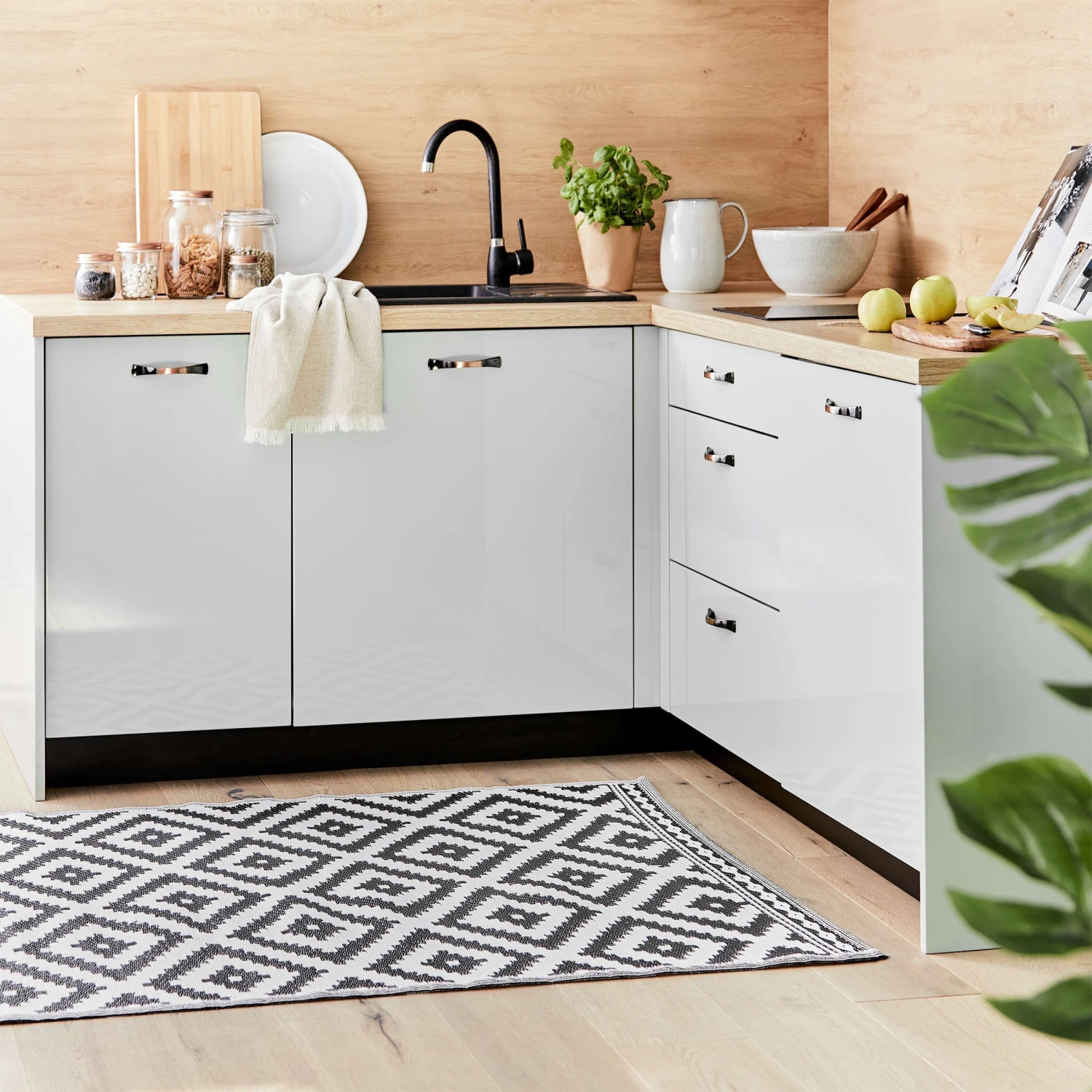 In- & Outdoor-Teppich Ethno Rauten L 180 X B 118cm COLOUR CLASH In Schwarz-Weiß 7 In- & Outdoor-Teppich Ethno Rauten L 180 X B 118cm COLOUR CLASH In Schwarz-Weiß – Bild 7