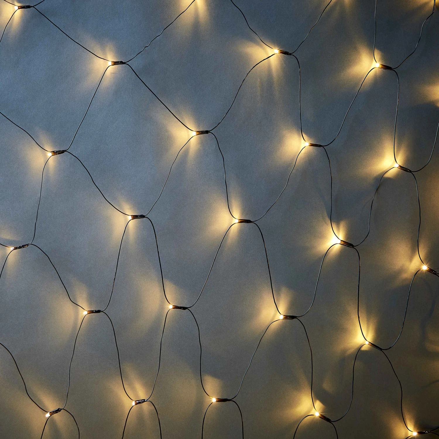 Lichtervorhang Mit Stecker SHINE BRIGHT In Schwarz 1 Lichtervorhang Mit Stecker SHINE BRIGHT In Schwarz