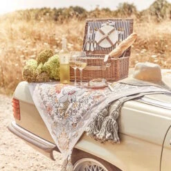 Picknickdecke L 175 X B 154cm BETWEEN FLOWERS In Creme 19 Picknickdecke L 175 X B 154cm BETWEEN FLOWERS In Creme -Butlers butlers picknickdecke l 175 x b 154cm between flowers in creme 7