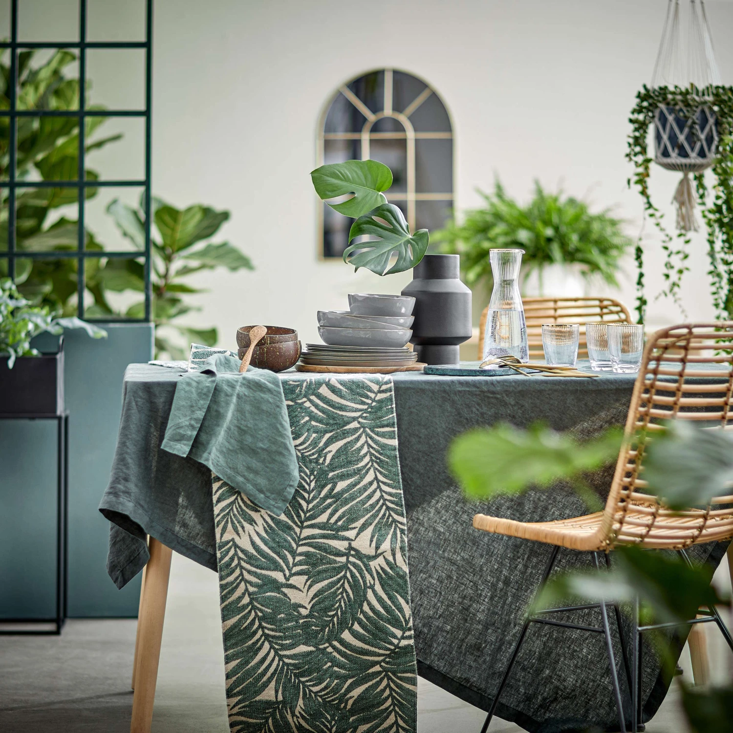 Tischdecke L 250 X B 160cm RIGA In Dunkelgrün 2 Tischdecke L 250 X B 160cm RIGA In Dunkelgrün – Bild 2