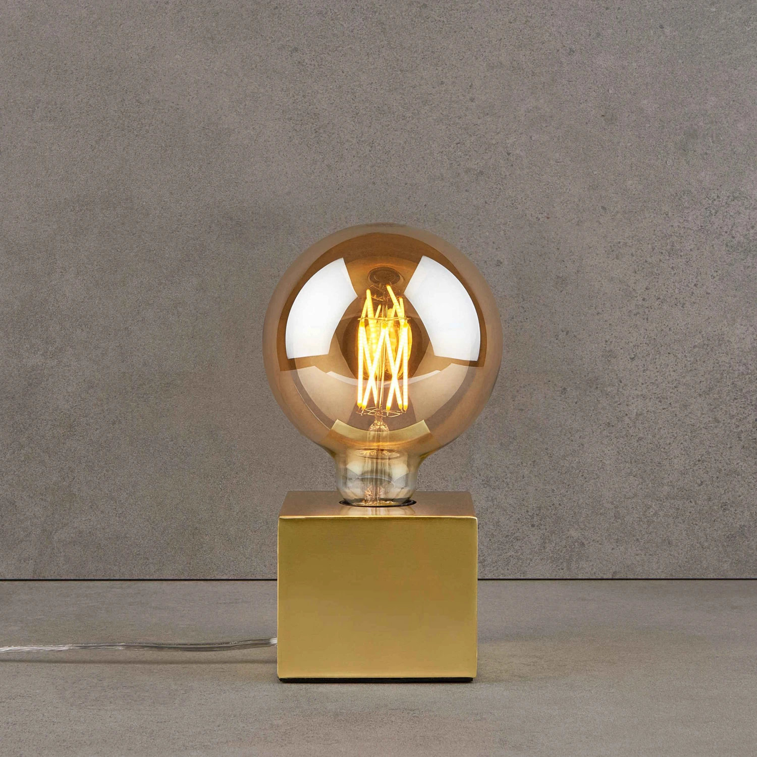 Tischleuchte Quadratisch 10x10cm STILO In Gold 2 Tischleuchte Quadratisch 10x10cm STILO In Gold – Bild 2